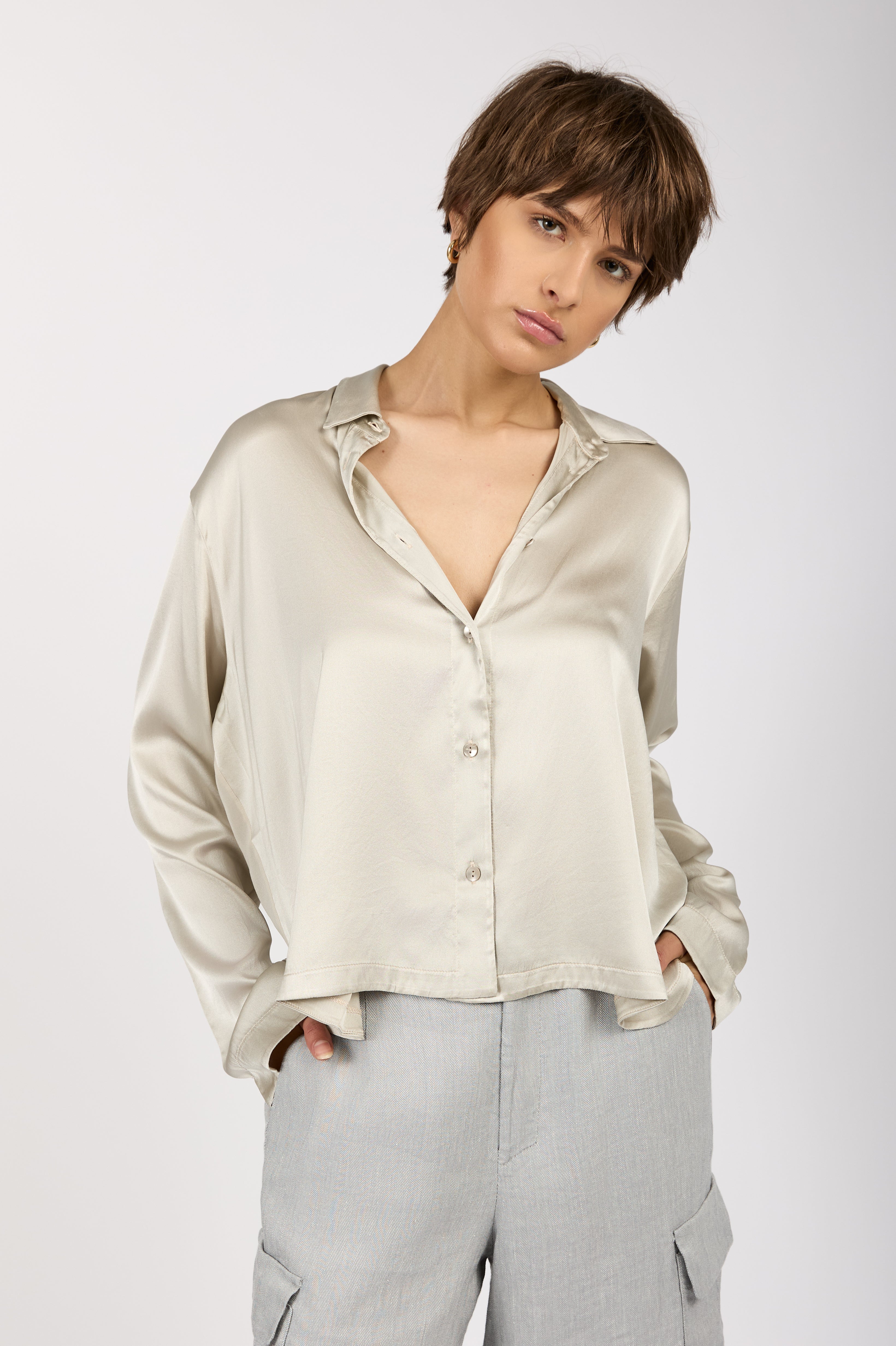 Button-Down Stretch Silk Shirt in Pearl Grey