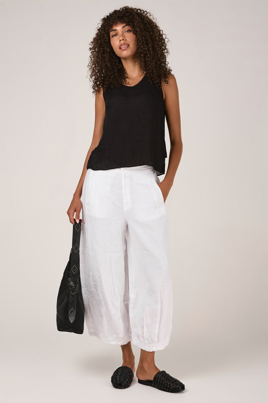 Linen Cropped Bombé Trouser in White