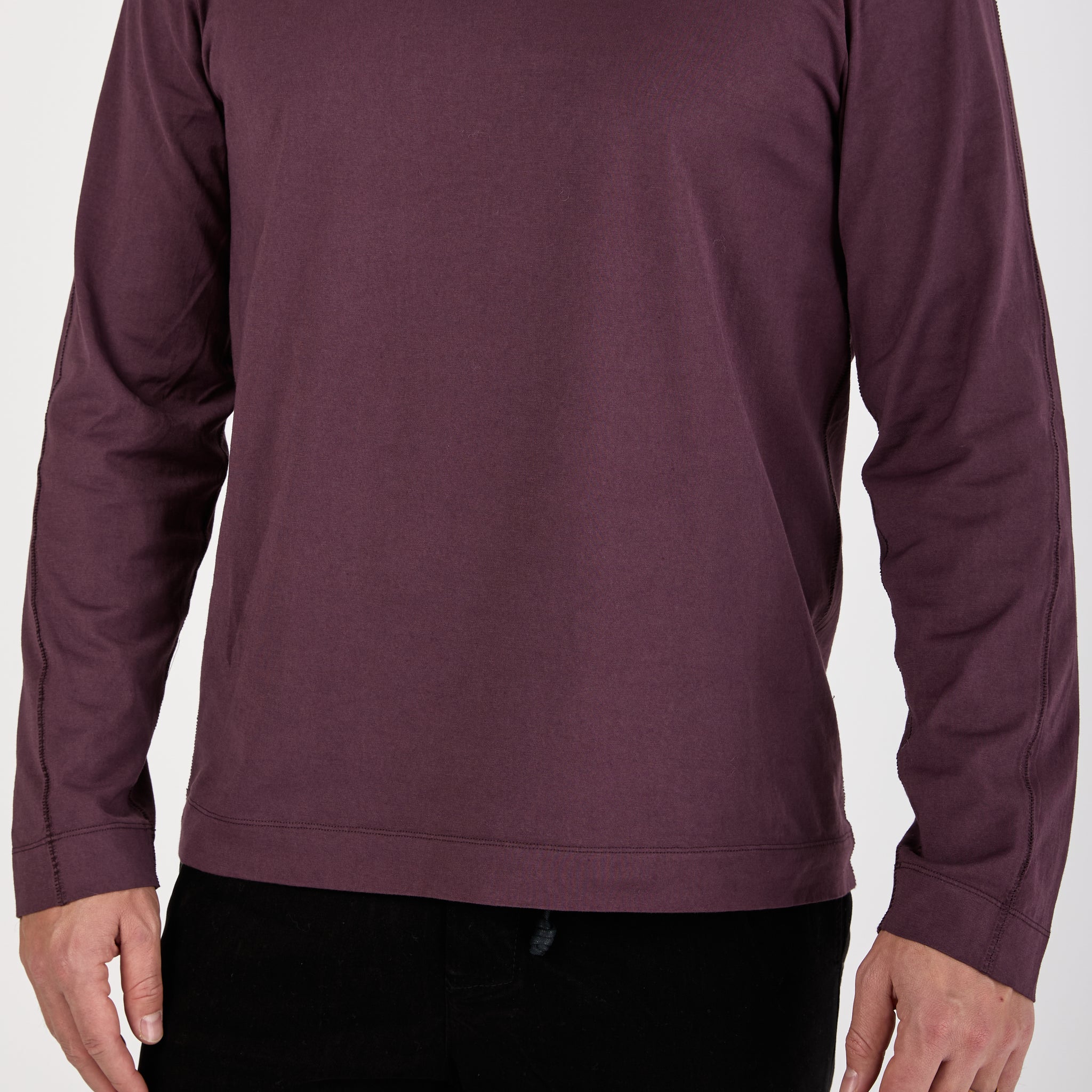 Long Sleeve Crewneck Shirt in Burgundy