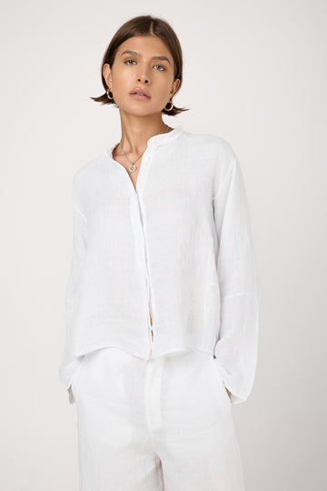 Oversized Linen Shirt in White