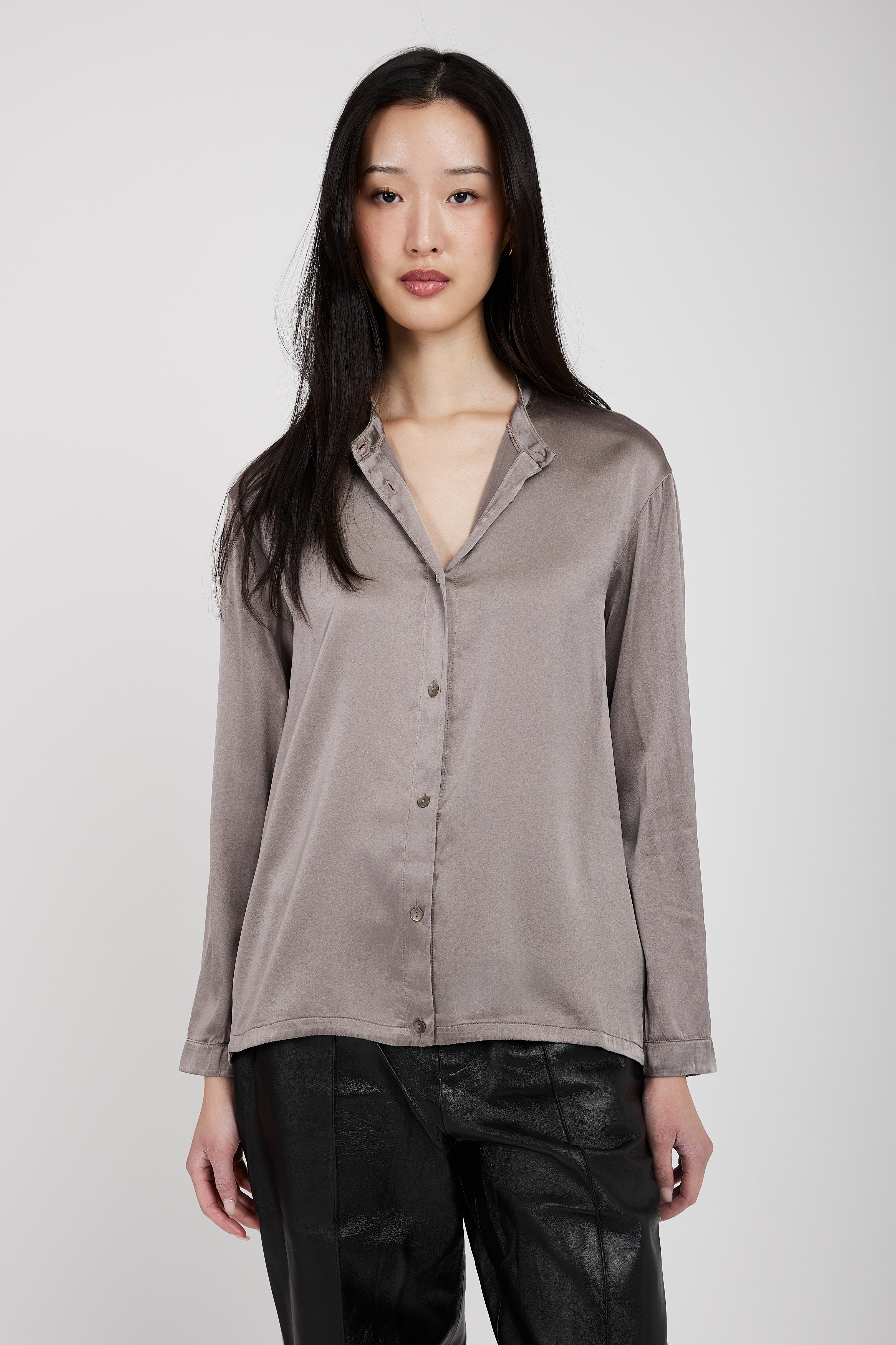 Stretch Silk Shirt in Taupe