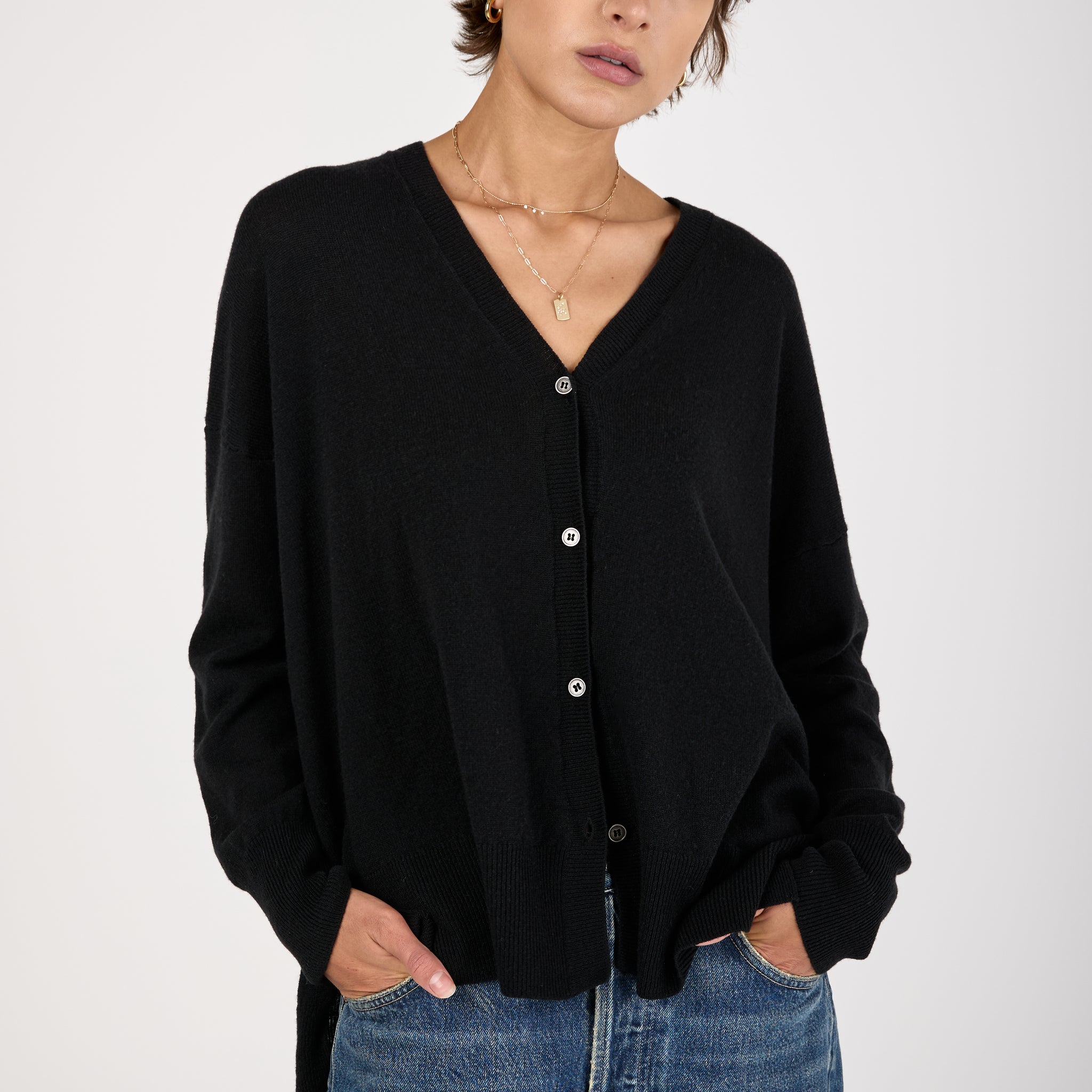 V-Neck Cardigan Jacket in Black