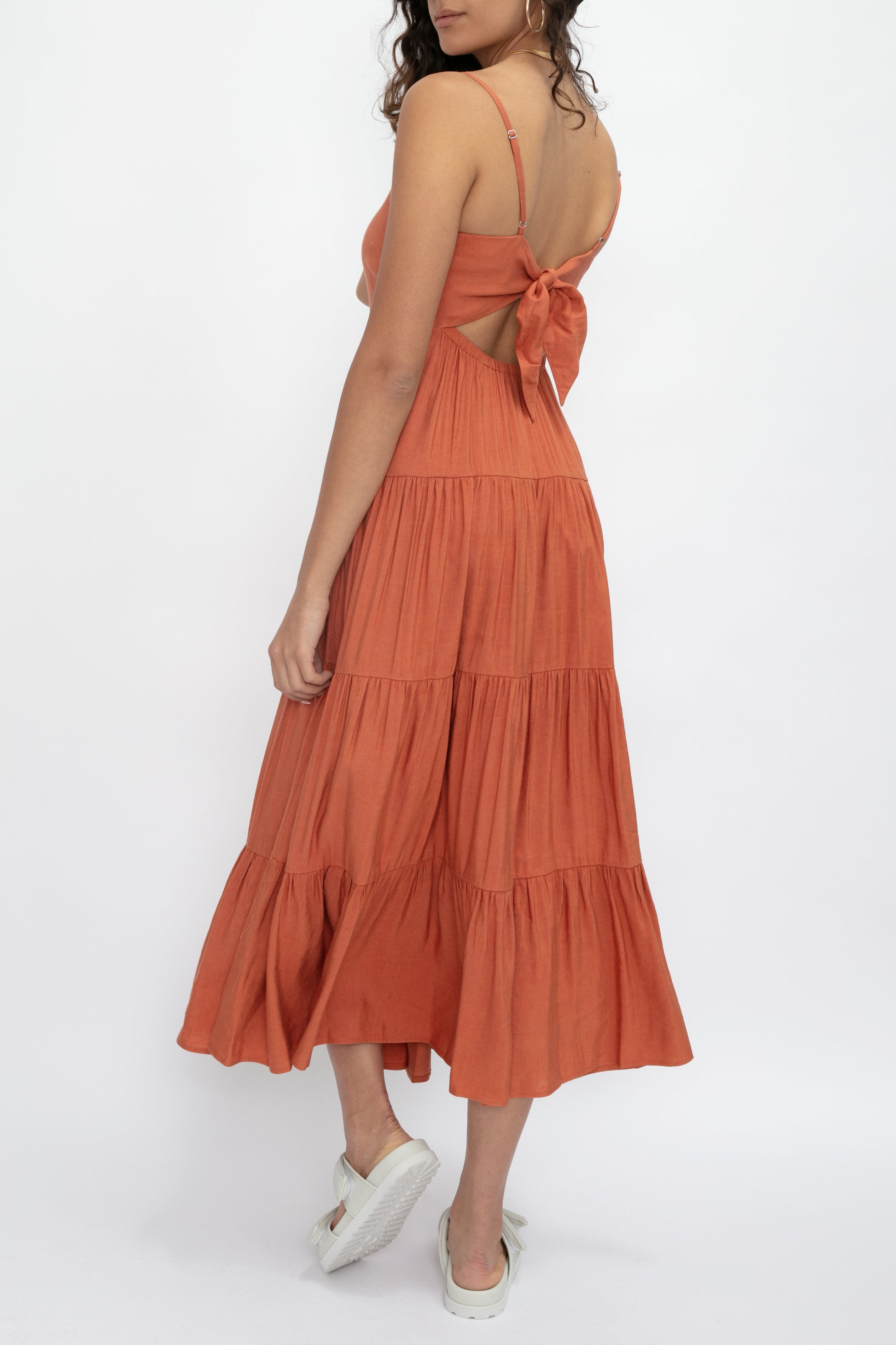 L'AGENCE Veda Tiered Dress in Auburn