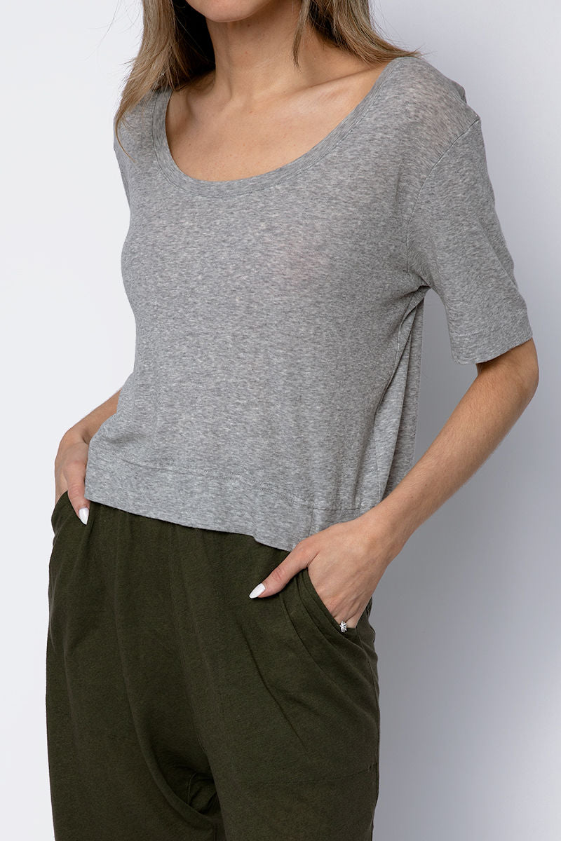 PRIVATE 0204 Cotton Crop Tee in Heather Grey