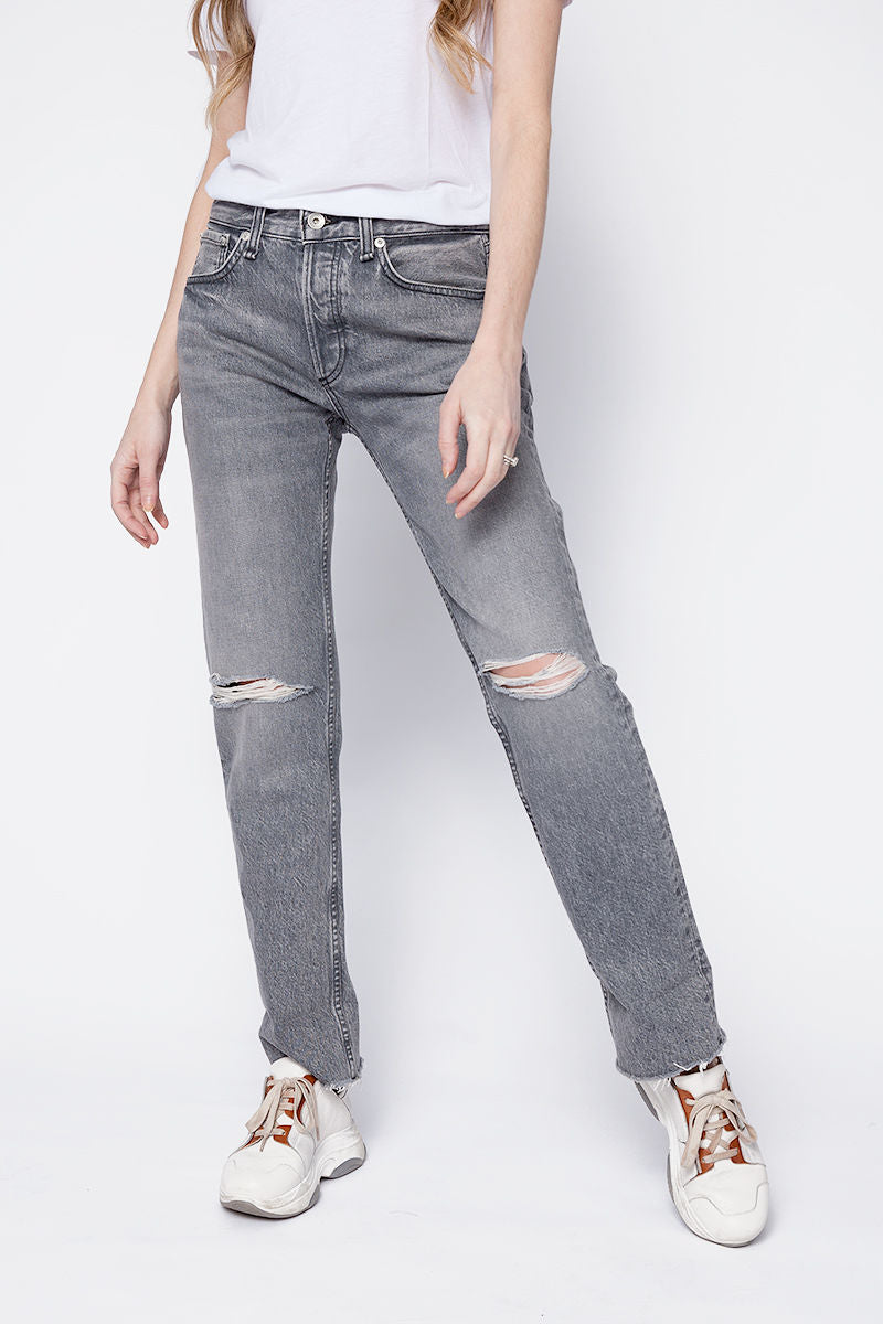 Rosa Mid-Rise Boyfriend Jean in Zeus