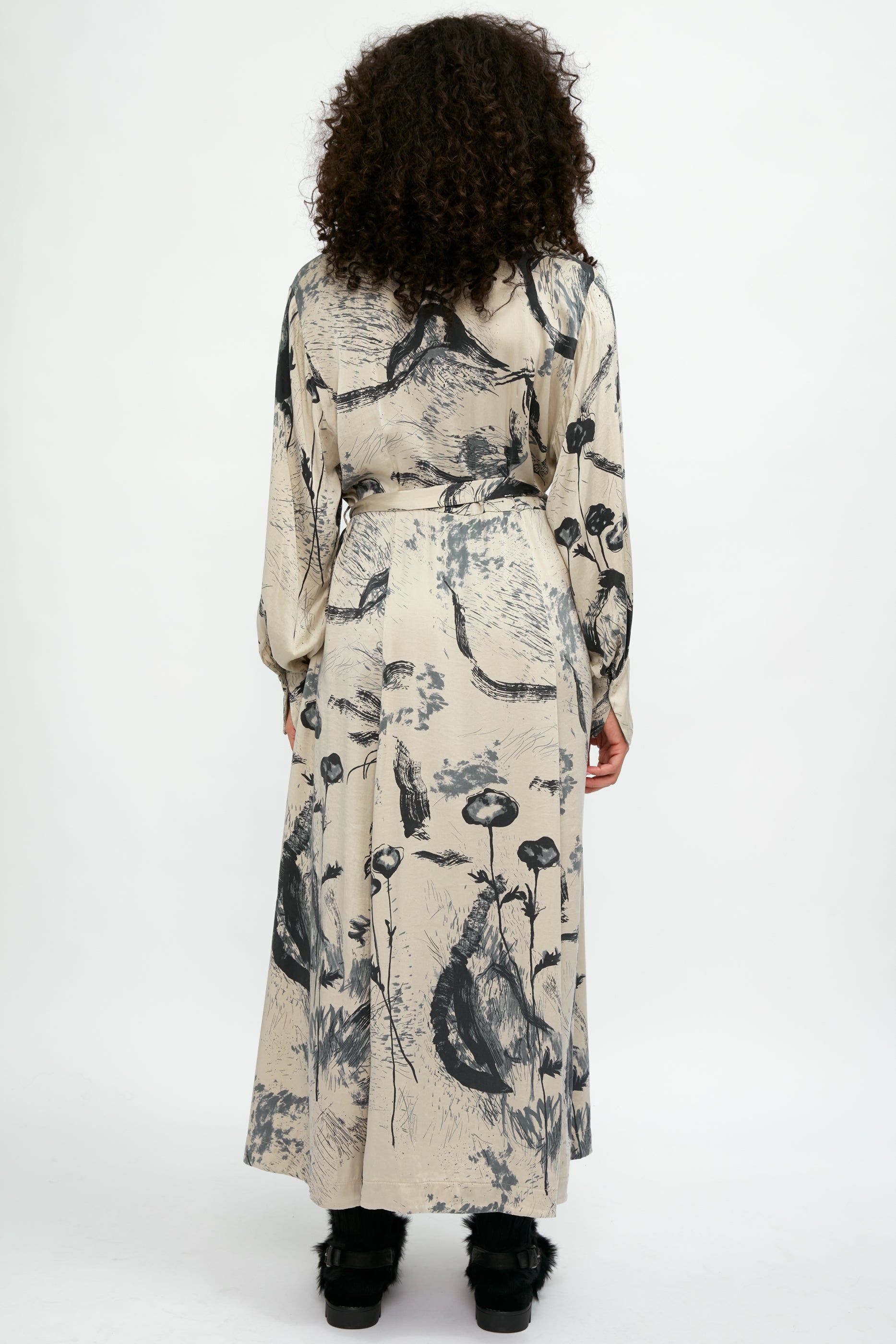 TANDEM Midi Dress in Sand Print