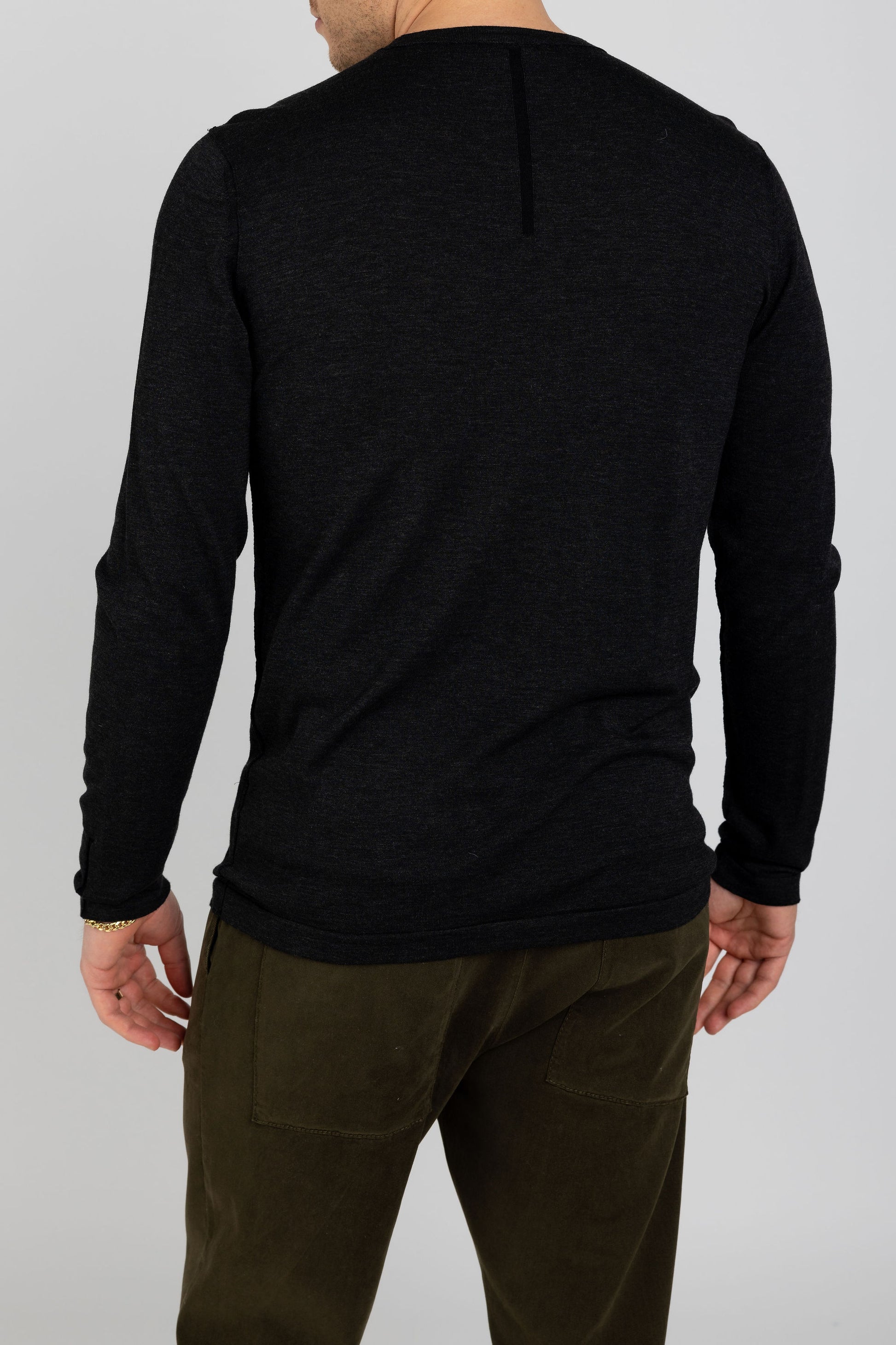 TRANSIT Crewneck Sweater in Grey Black